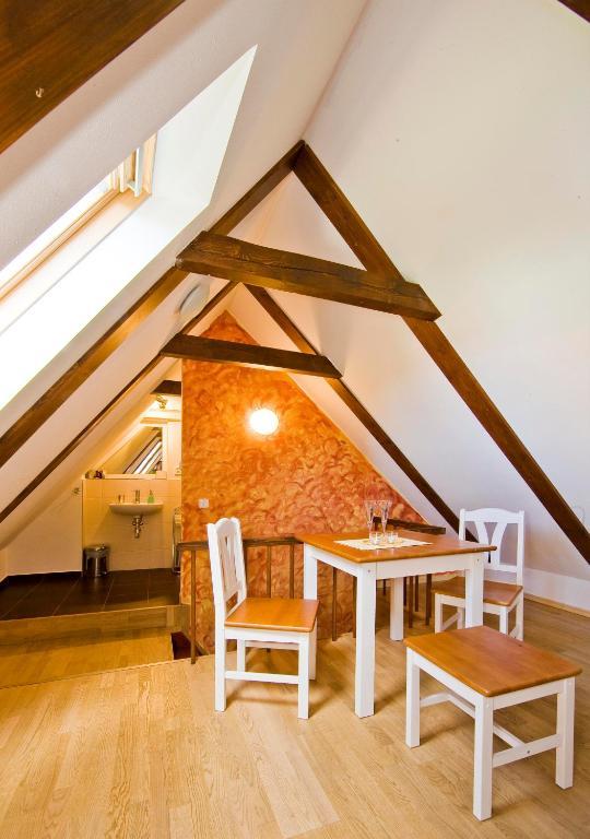 Vila Johanka & Apartments Český Krumlov Rum bild