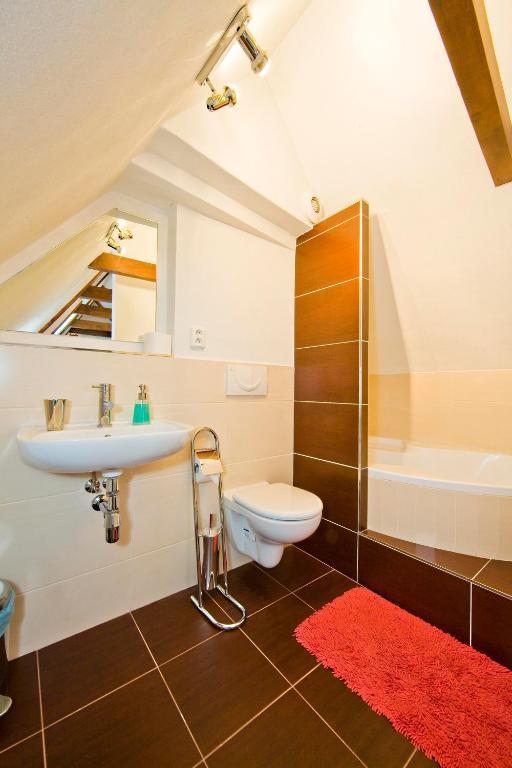 Vila Johanka & Apartments Český Krumlov Rum bild